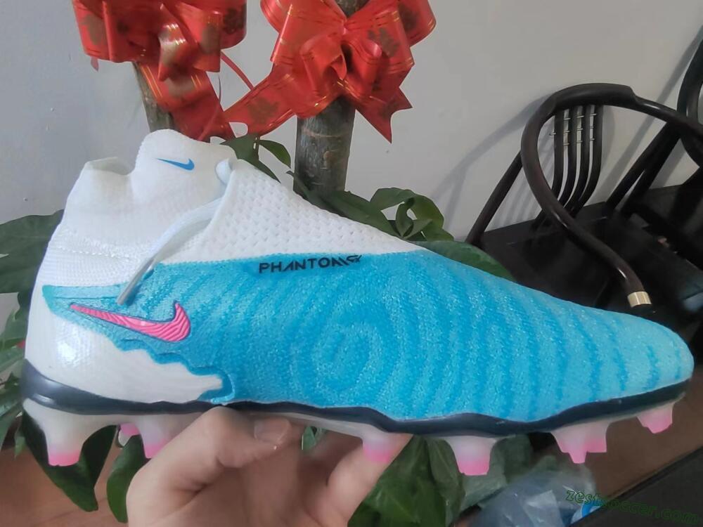 Nike Phantom GX Elite DF FG High-Tops Soccer Cleats - Blue/Pink/White
