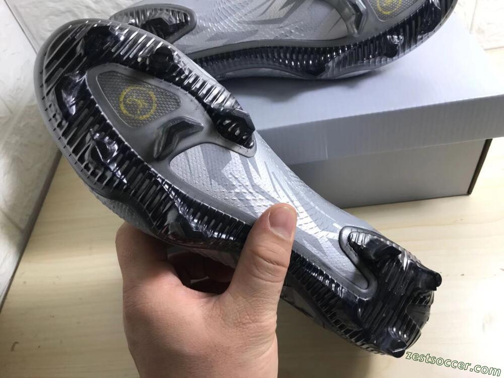 Nike Phantom Scorpion Elite DF FG High-Tops Soccer Cleats - Silver/Yellow/Black