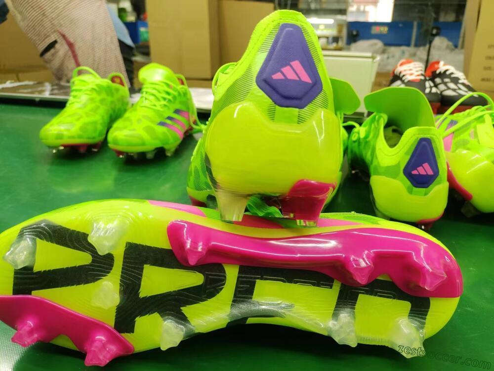 Adidas Predator Accuracy.1 FG Low-Tops Soccer Cleats - Green/Yellow/Purple