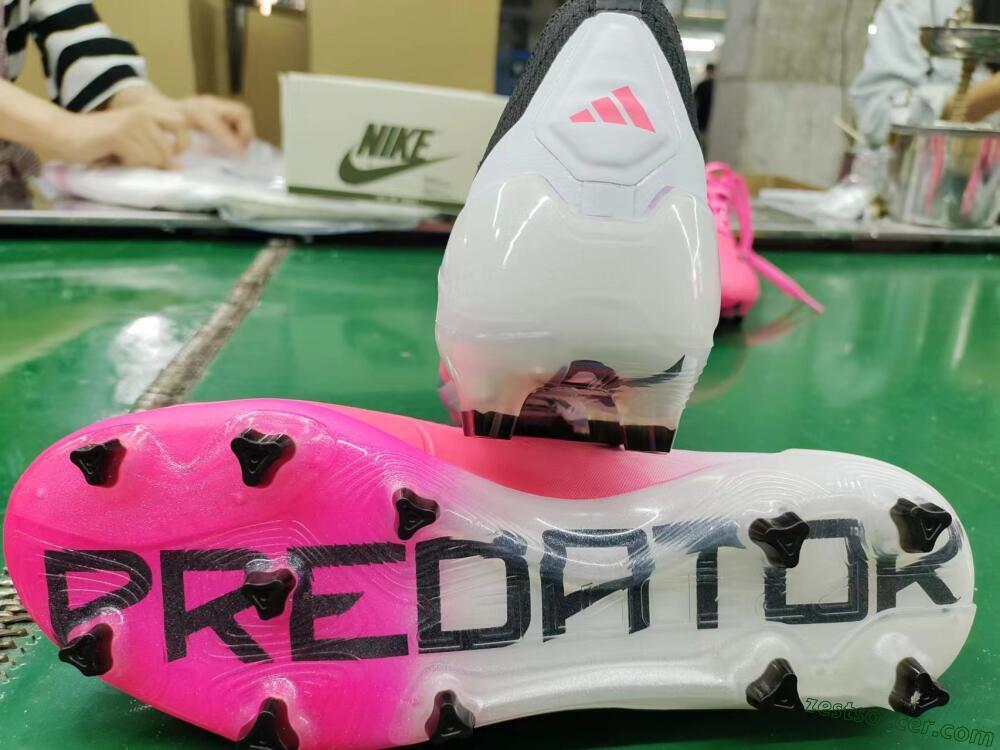 Adidas Predator Elite Foldover Tongue FG Low-Tops Soccer Cleats - Pink/Grey/White