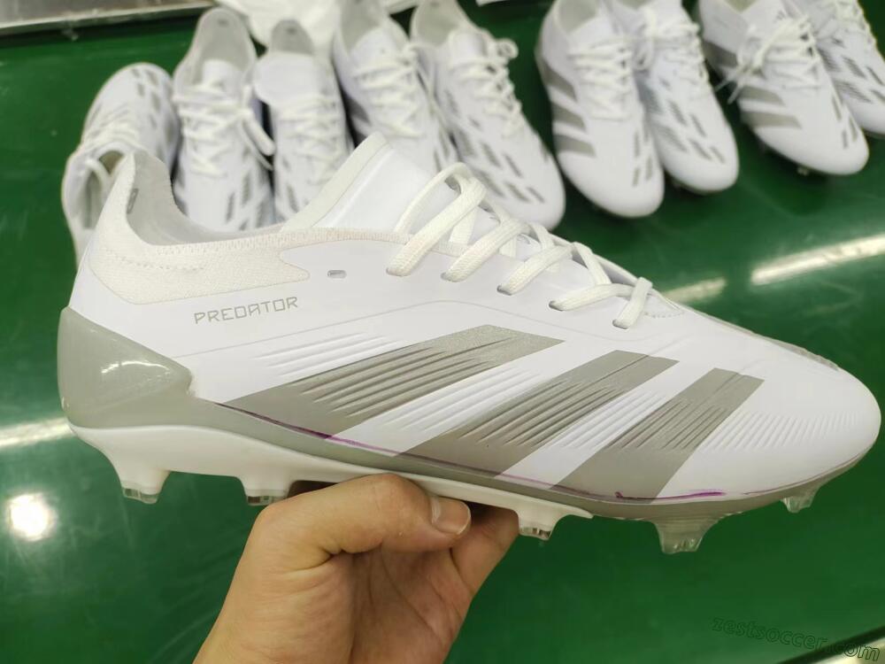 Adidas Predator Accuracy.1 FG Low-Tops Soccer Cleats - White/Silver/Grey