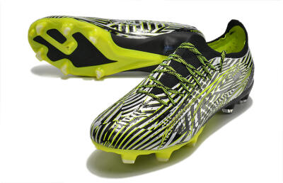 Puma Ultra Ultimate FG Low-Tops Soccer Cleats - White/Black/Green