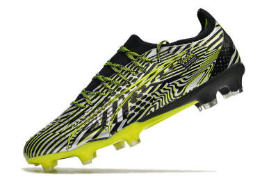 Puma Ultra Ultimate FG Low-Tops Soccer Cleats - White/Black/Green