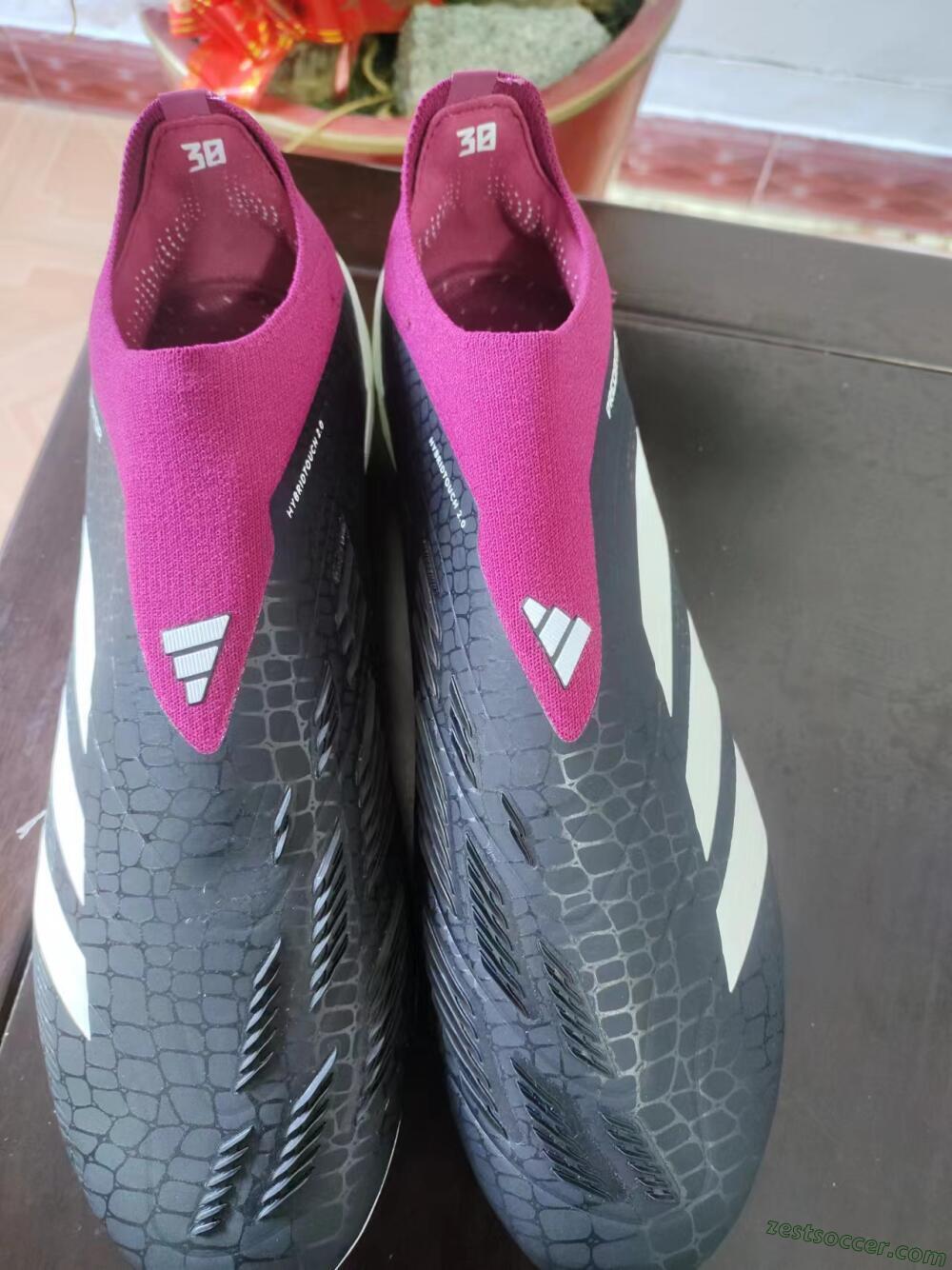 Adidas Predator Accuracy+ FG Low-Tops Soccer Cleats - Black/White/Pink