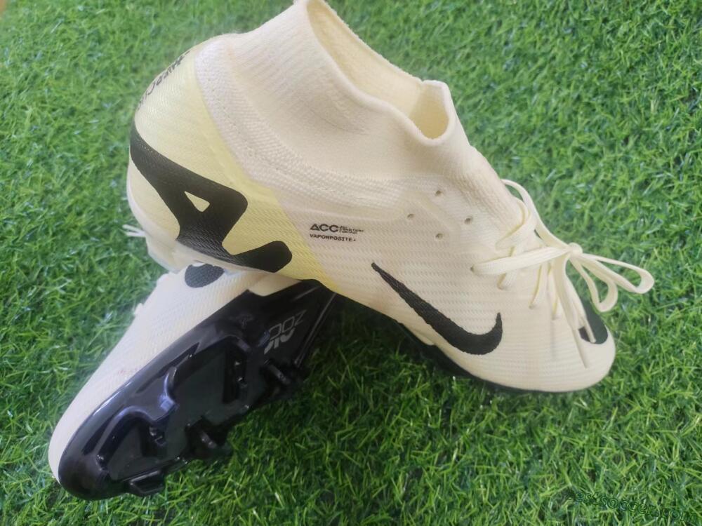 Nike Air Zoom Mercurial Superfly 9 Elite FG High-Tops Soccer Cleats - Beige/Black