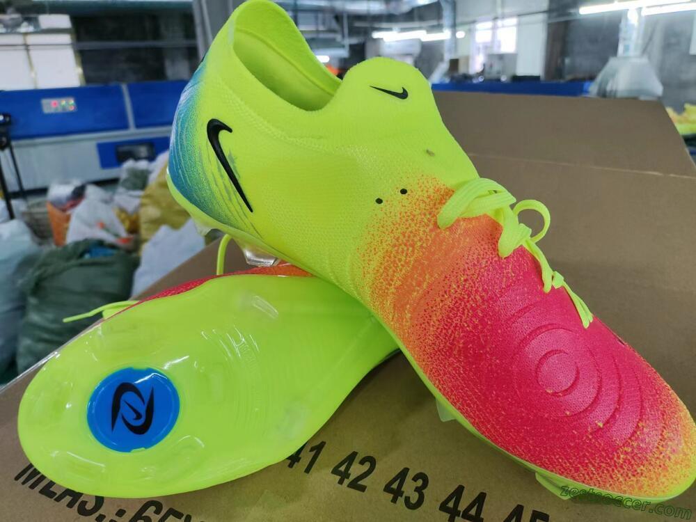 Nike Phantom Luna Elite NU FG Low-Tops Soccer Cleats - Yellow/Black/Orange