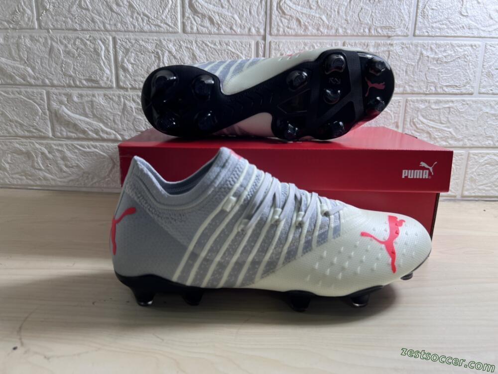 Puma Future Z 1.3 Instinct FG Low-Tops Soccer Cleats - Grey/White