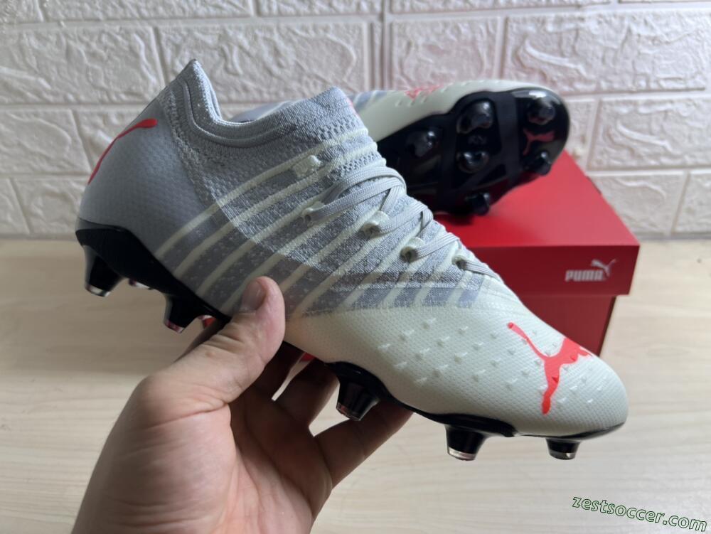 Puma Future Z 1.3 Instinct FG Low-Tops Soccer Cleats - Grey/White