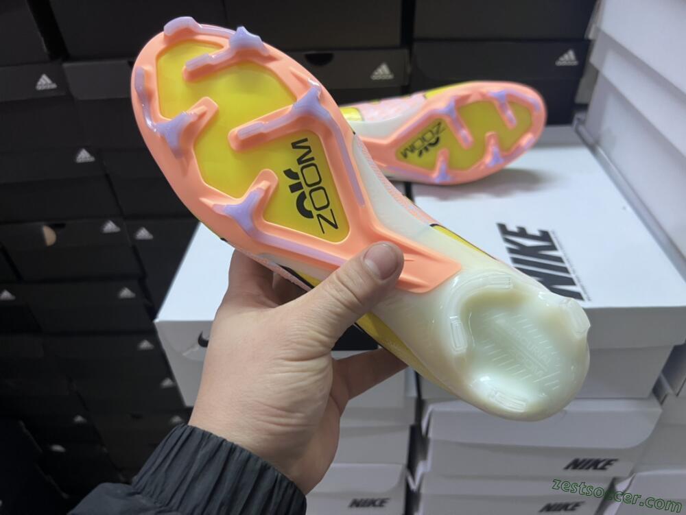 Nike Air Zoom Mercurial Vapor 15 Elite FG Low-Tops Soccer Cleats - Yellow/Pink