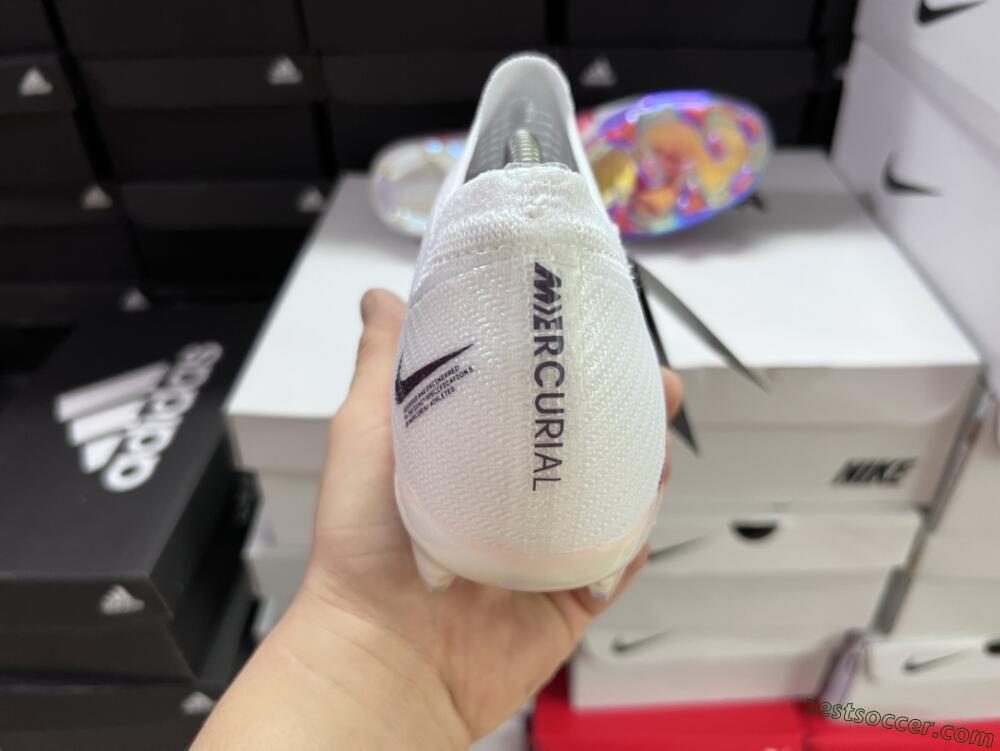 Nike Air Zoom Mercurial Vapor 15 Elite FG Low-Tops Soccer Cleats - White/Red