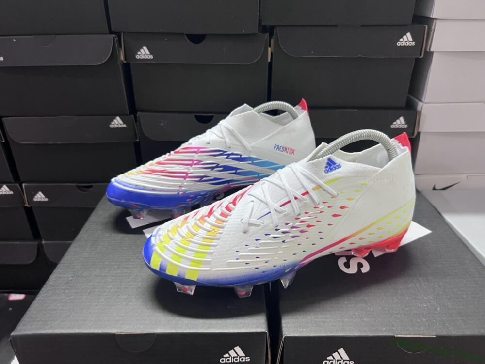 Adidas Predator FIFA World Cup Qatar 2022 Edge+ FG Low-Tops Soccer Cleats - White/Red/Blue