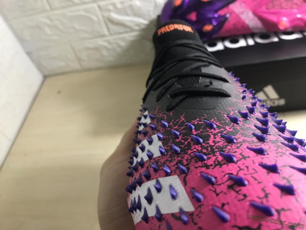 Adidas Predator Freak.1 FG Low-Tops Soccer Cleats - Black/Pink/Purple