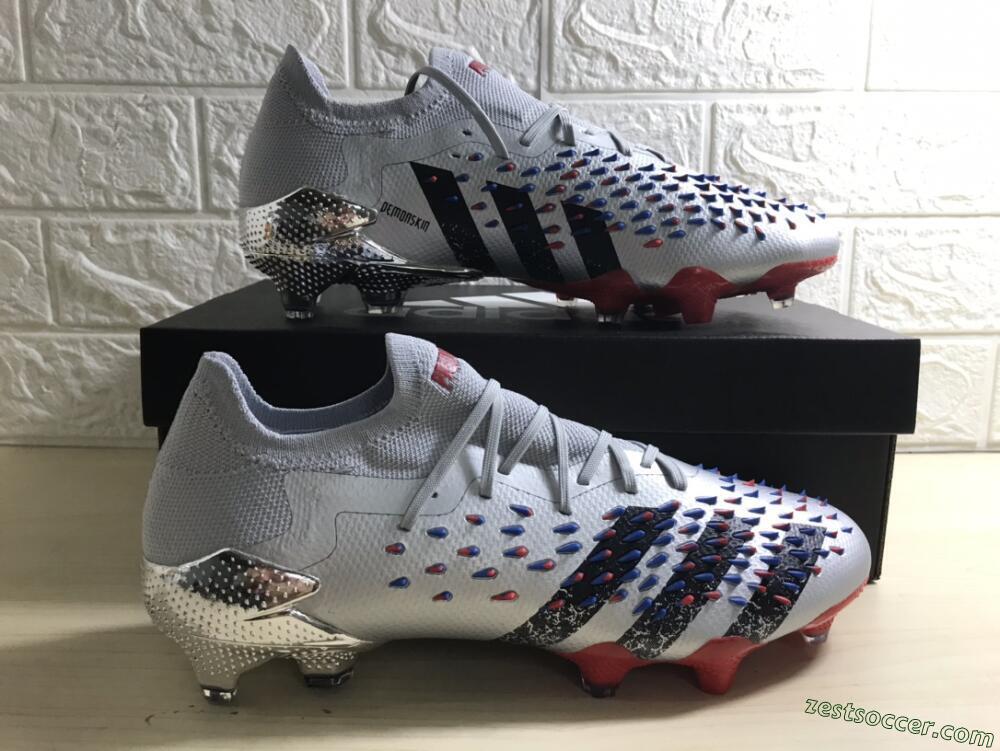 Adidas Predator Freak.1 FG Low-Tops Soccer Cleats - Silver/Blue/Red/Black