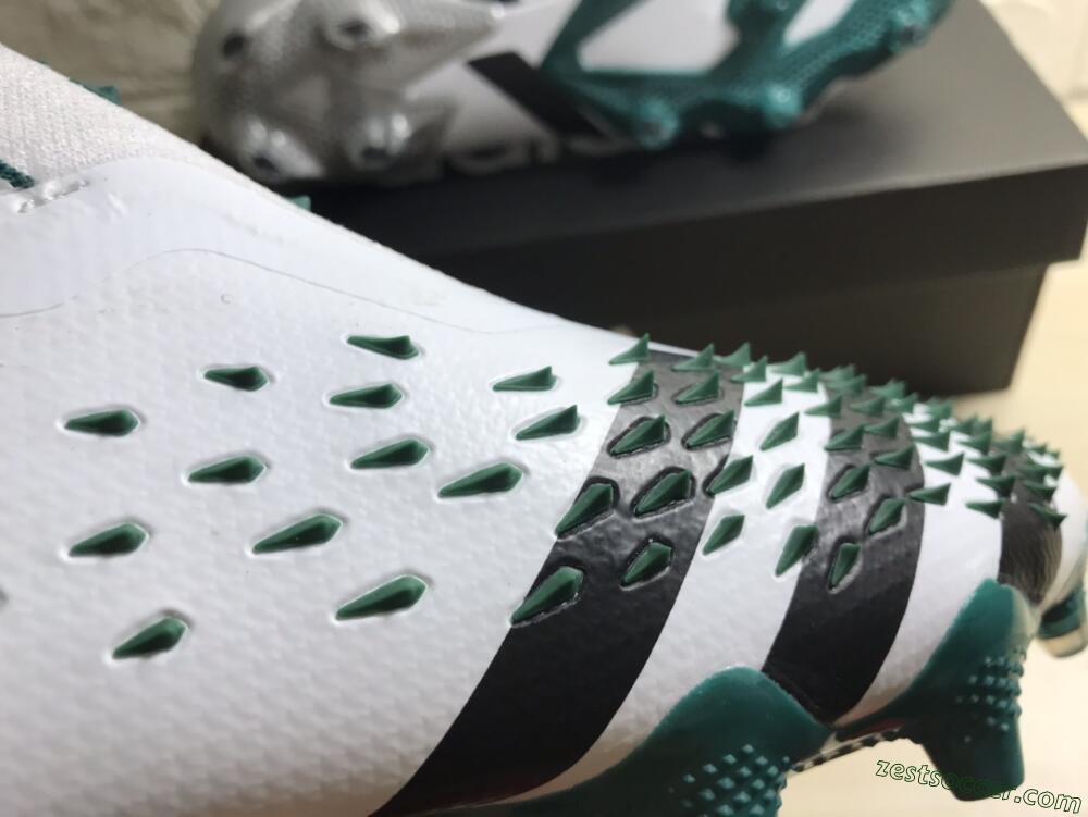 Adidas Predator Freak+ FG High-Tops Soccer Cleats - White/Black/Green