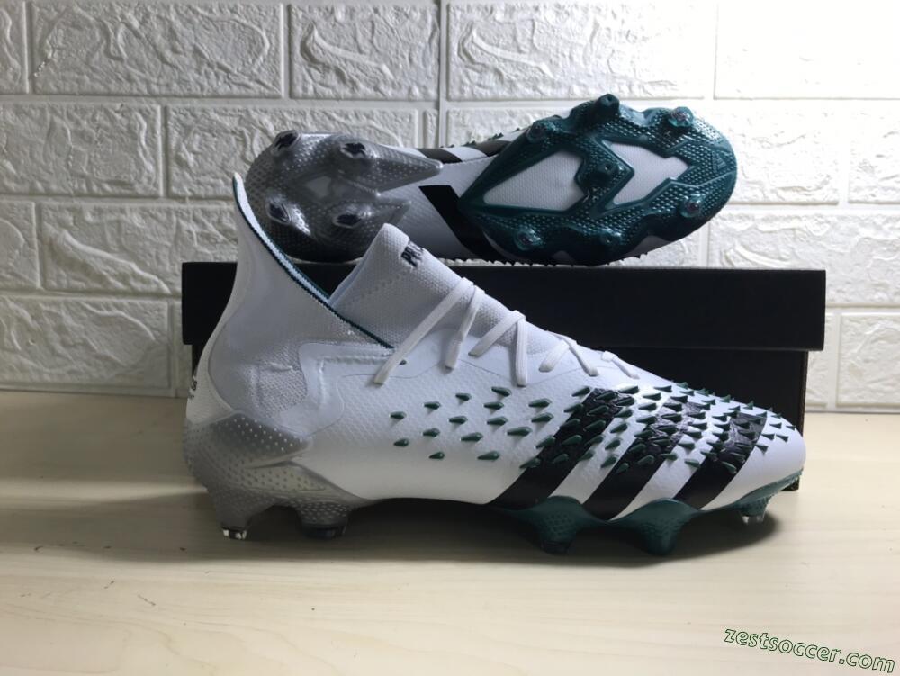 Adidas Predator Freak.1 FG Low-Tops Soccer Cleats - White/Green/Black