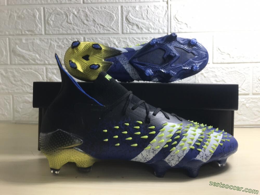 Adidas Predator Freak.1 FG High-Tops Soccer Cleats - Black/Blue/White