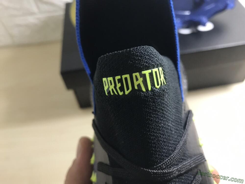 Adidas Predator Freak.1 FG High-Tops Soccer Cleats - Black/Blue/White