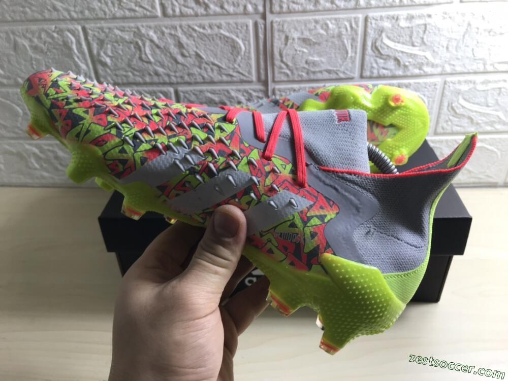 Adidas Predator Freak.1 FG High-Tops Soccer Cleats - Grey/Yellow/Orange