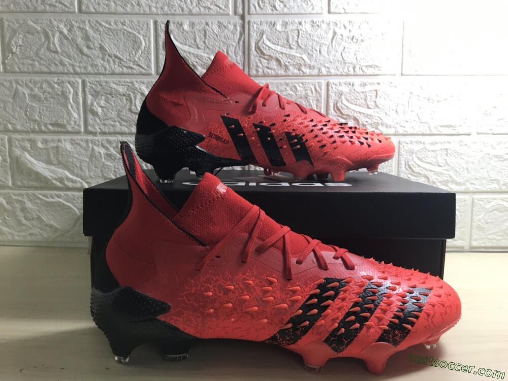 Adidas Predator Freak.1 FG High-Tops Soccer Cleats - Red/Black