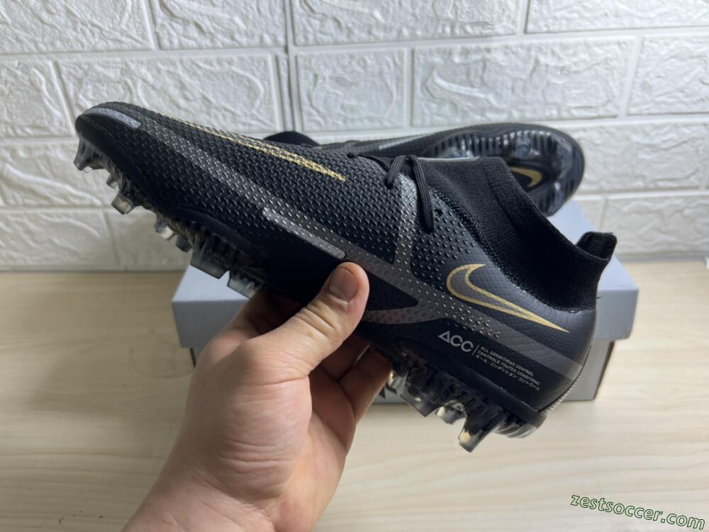 Nike Phantom GT 2 DF FG High-Tops Soccer Cleats - Black/Silver/Gold