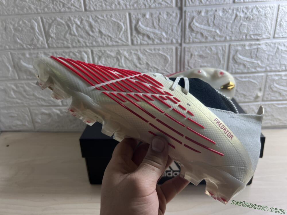 Adidas Predator Edge.1 Low FG Low-Tops Soccer Cleats - White/Red