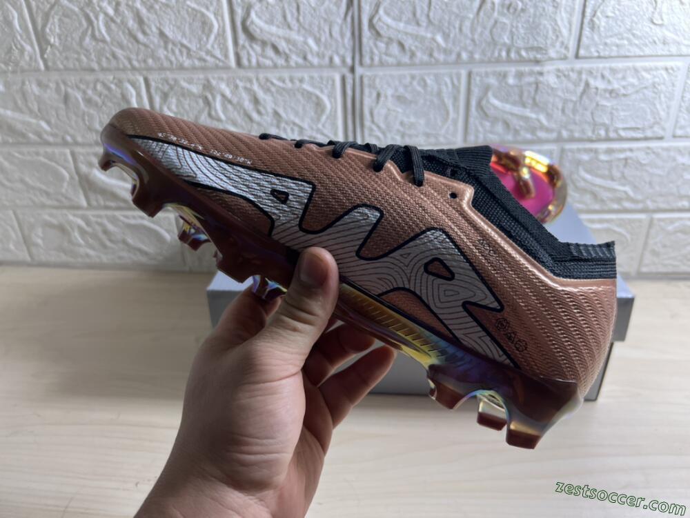 Nike Air Zoom Mercurial Vapor 15 Elite FG Low-Tops Soccer Cleats - Gold/White/Black