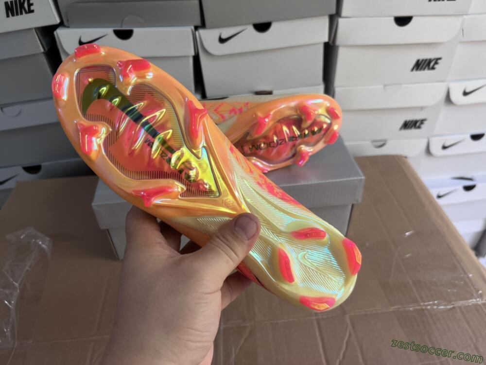 Nike Air Zoom Mercurial Vapor 16 Elite FG Low-Tops Soccer Cleats - Yellow/Black/Pink