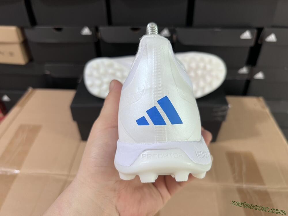 Adidas Predator 24 Elite TF Low-Tops Soccer Shoes - Beige/White/Blue