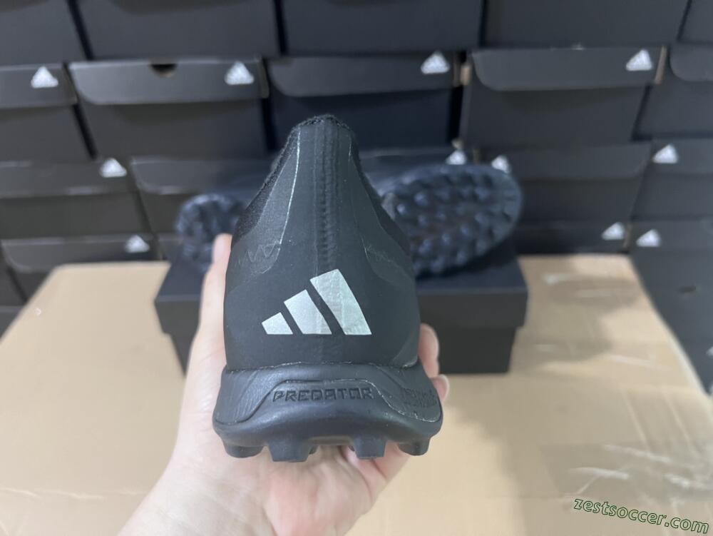 Adidas Predator 24 Elite TF Low-Tops Soccer Shoes - Black/Silver/Black