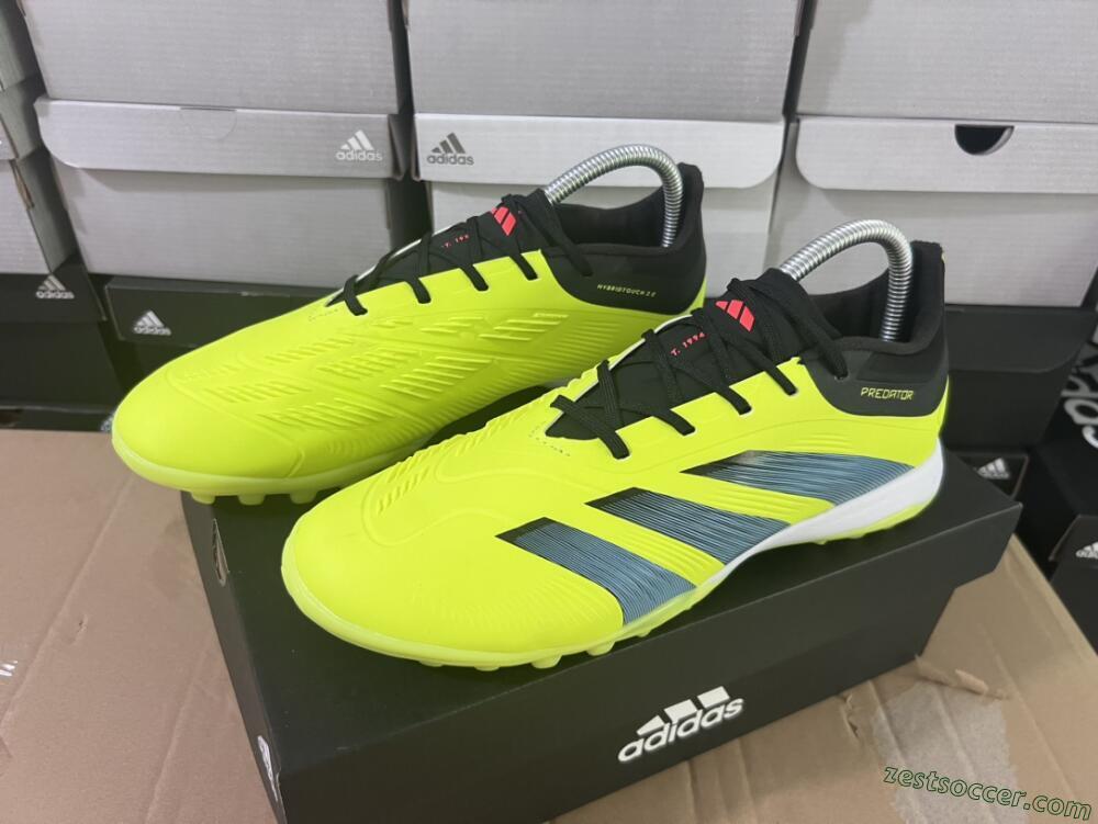 Adidas Predator Accuracy Elite TF Low-Tops Soccer Shoes - Yellow/Black/Silver