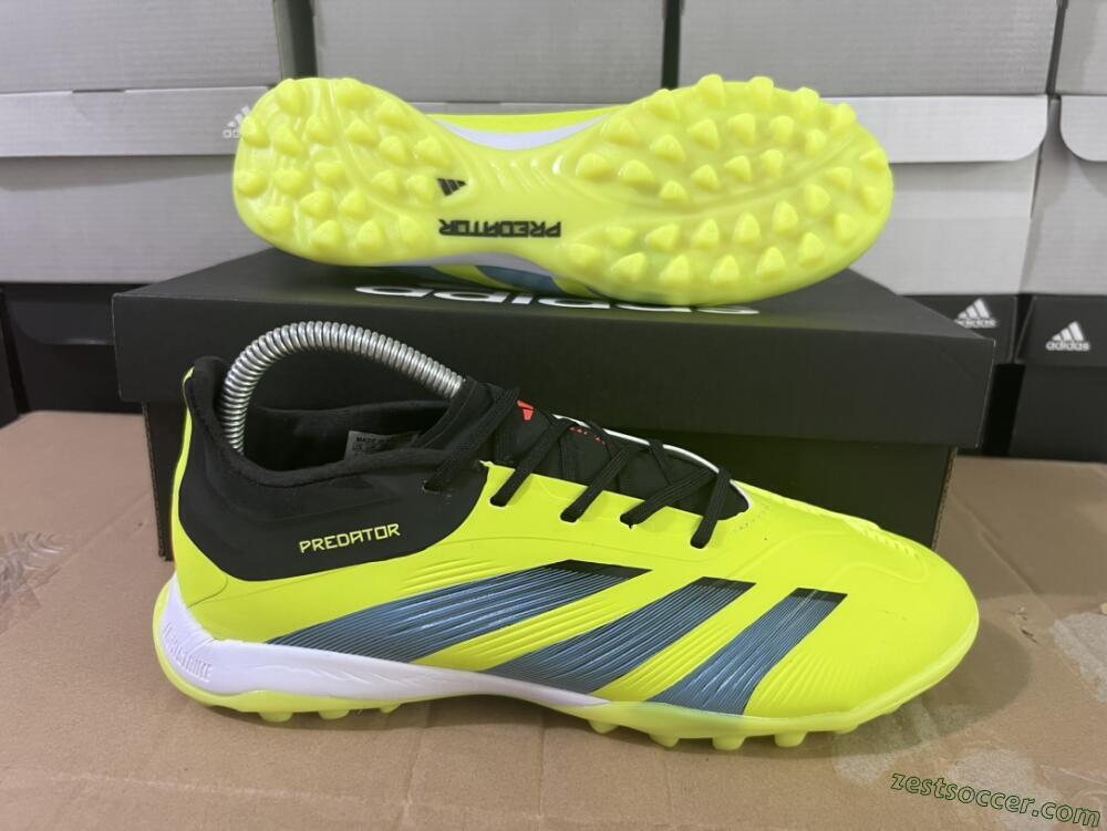 Adidas Predator Accuracy Elite TF Low-Tops Soccer Shoes - Yellow/Black/Silver