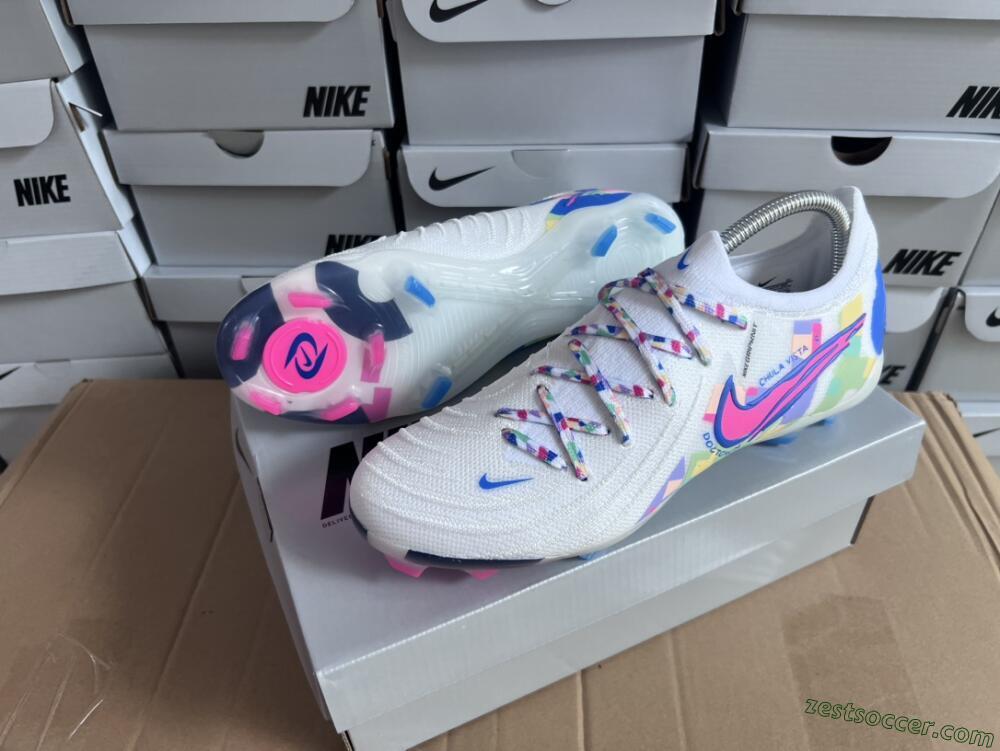 Nike Phantom Luna Elite NU FG Low-Tops Soccer Cleats - Beige/Blue/Yellow/Pink