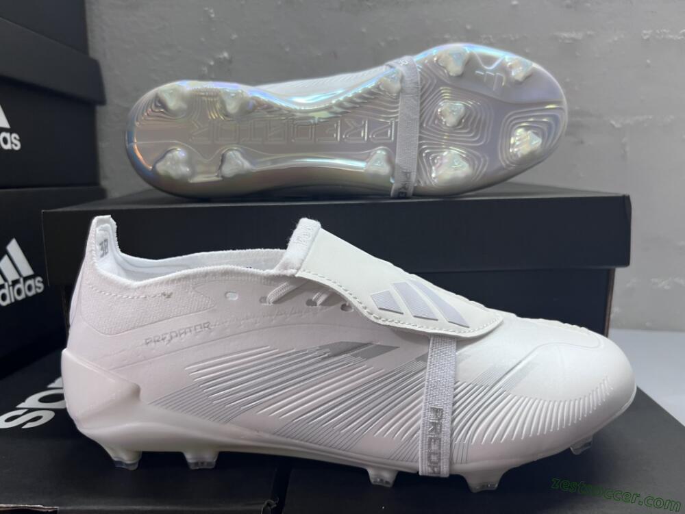 Adidas Predator Elite Foldover Tongue FG Low-Tops Soccer Cleats - Beige/White/Silver