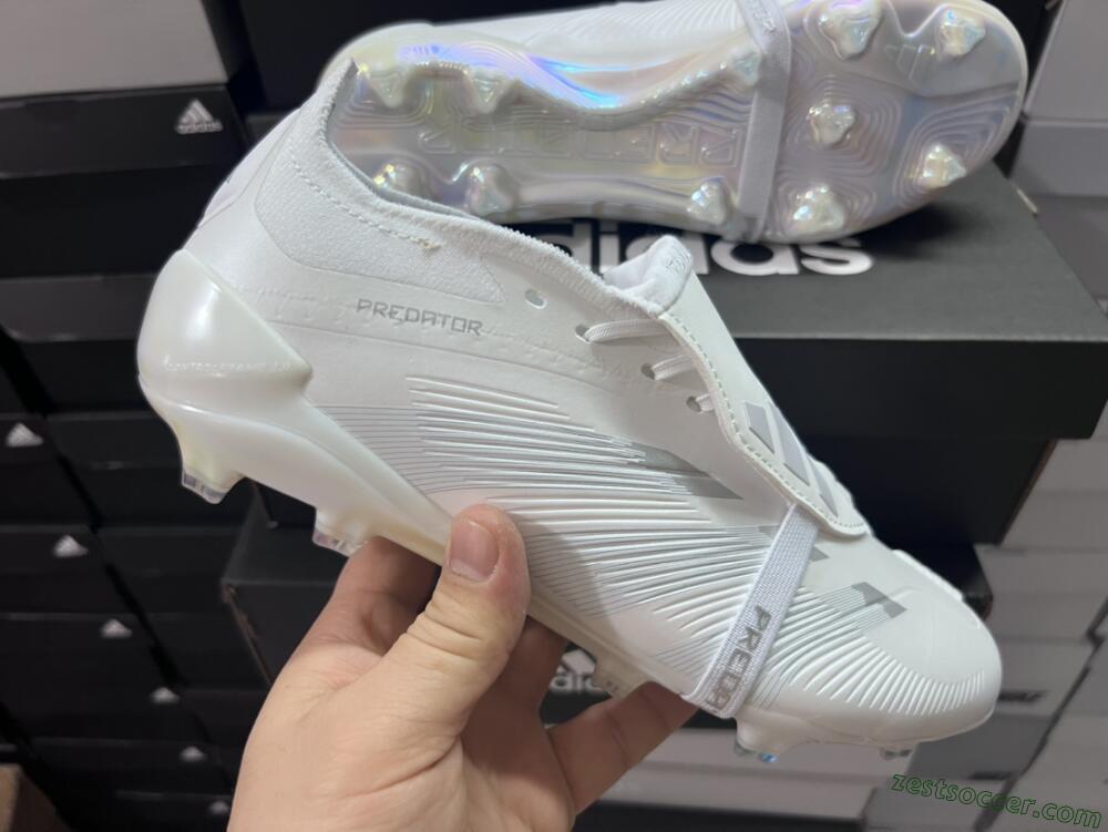 Adidas Predator Elite Foldover Tongue FG Low-Tops Soccer Cleats - Beige/White/Silver