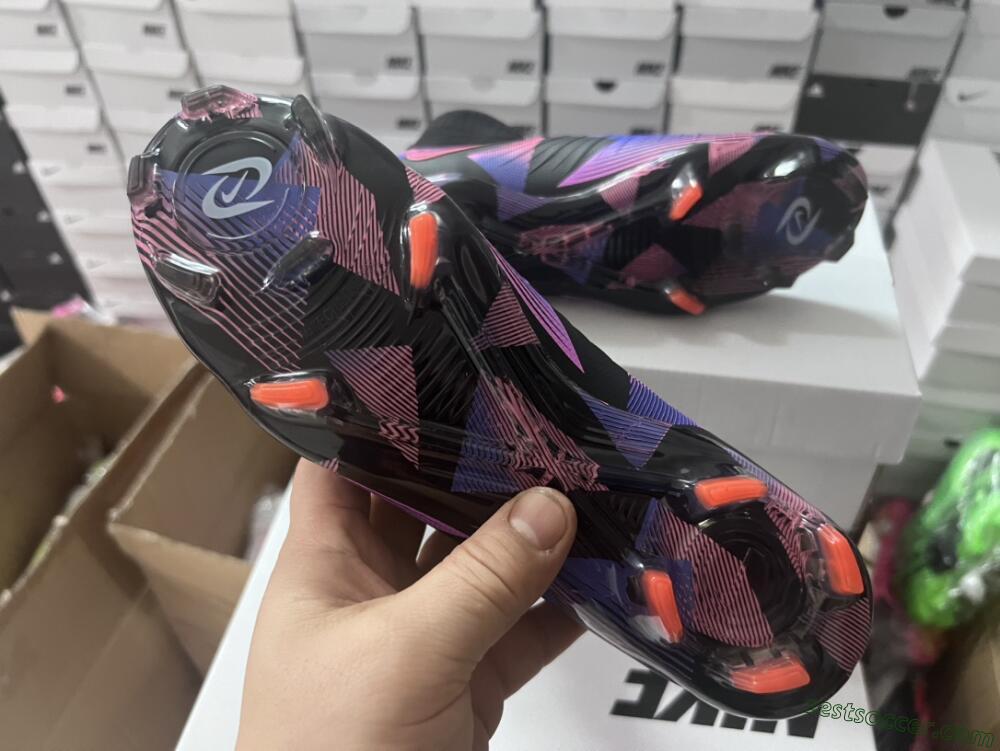 Nike Phantom Luna Elite FG High-Tops Soccer Cleats - Black/Pink/Blue/Orange