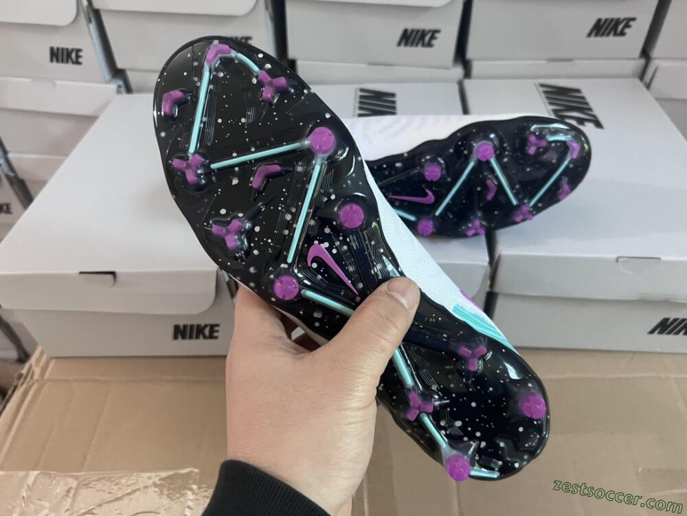 Nike Phantom GX Elite FG Low-Tops Soccer Cleats - Silver/Blue/Purple/Black