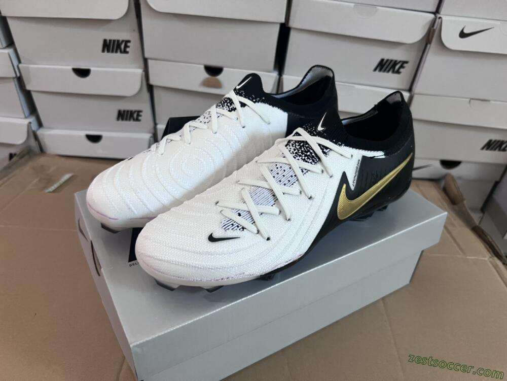 Nike Phantom Luna Elite Low FG Low-Tops Soccer Cleats - White/Black/Gold