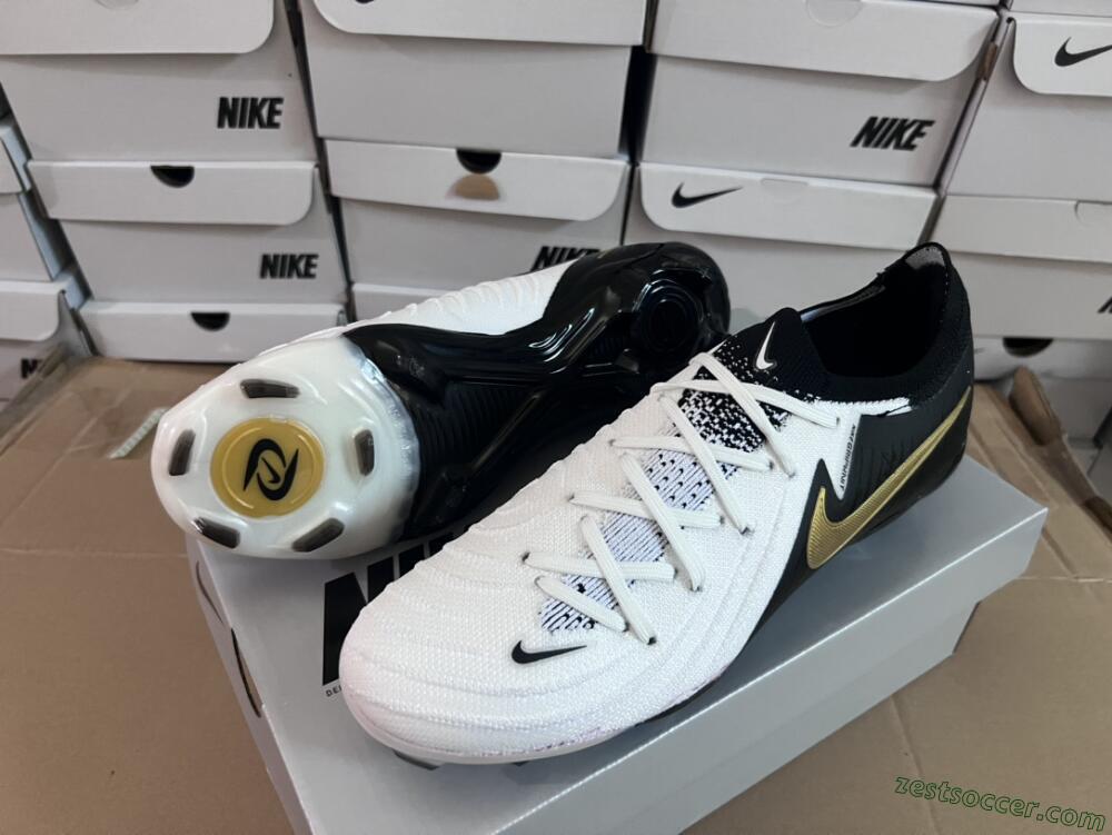 Nike Phantom Luna Elite Low FG Low-Tops Soccer Cleats - White/Black/Gold