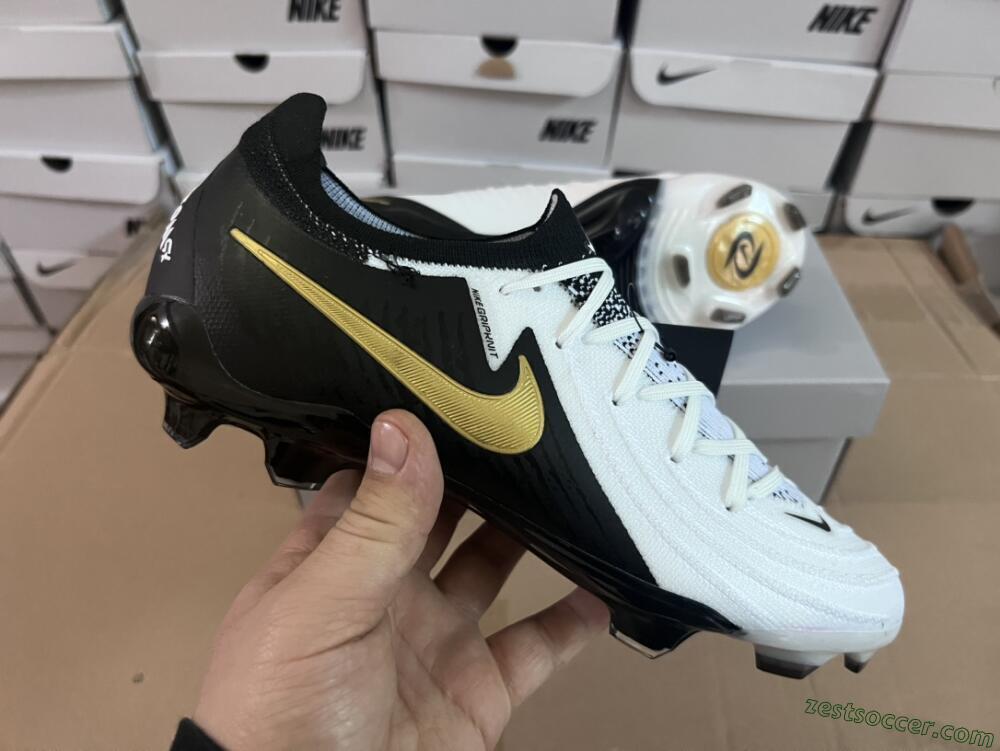 Nike Phantom Luna Elite Low FG Low-Tops Soccer Cleats - White/Black/Gold