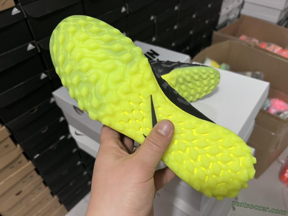 Nike Phantom Luna 2 Elite TF High-Tops Soccer Shoes - Black/Yellow/Pink