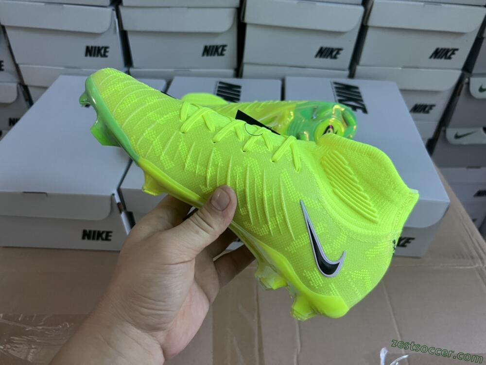 Nike Phantom Luna Elite FG High-Tops Soccer Cleats - Green/Black/White