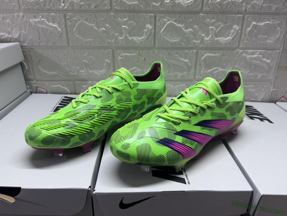 Adidas Predator Accuracy.1 FG Low-Tops Soccer Cleats - Green/Yellow/Purple