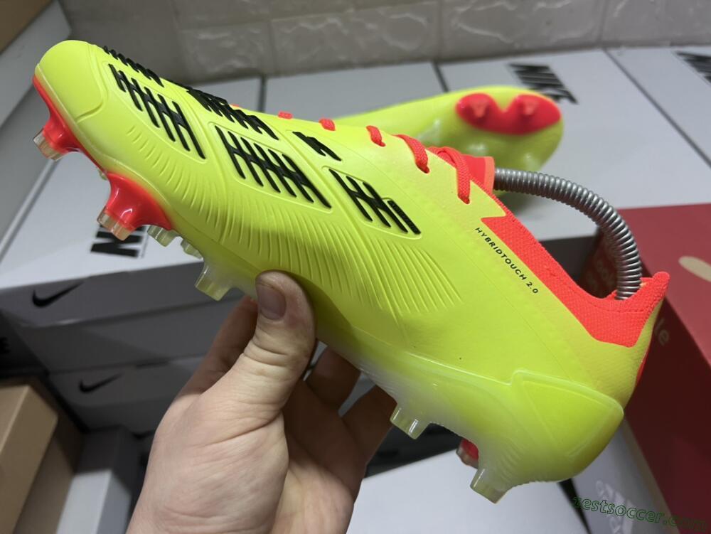 Adidas Predator Accuracy.1 FG Low-Tops Soccer Cleats - Green/Red/Black