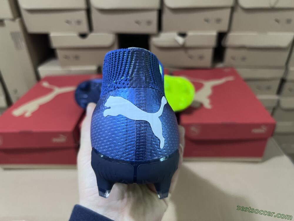 Puma Future Ultimate FG Low-Tops Soccer Cleats - Blue/Black/Yellow