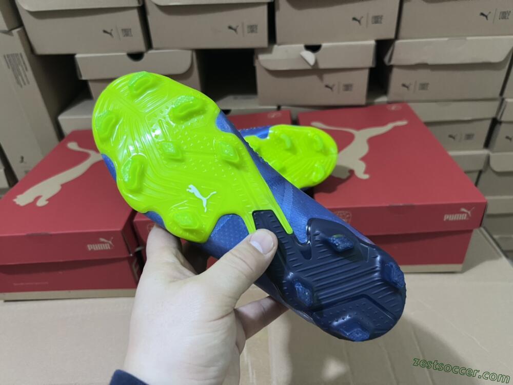 Puma Future Ultimate FG Low-Tops Soccer Cleats - Blue/Black/Yellow