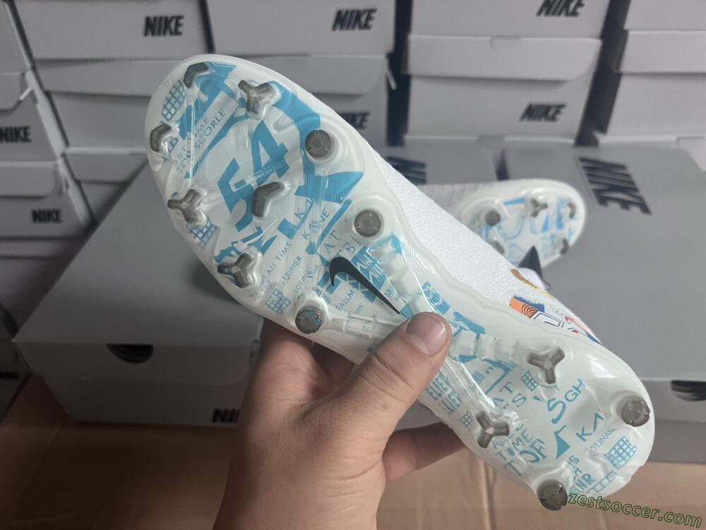 Harry Kane x Nike Phantom GX DF Elite FG Low-Tops Soccer Cleats - White/Gold/Blue