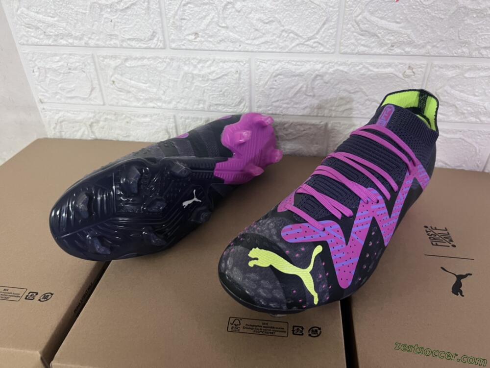 Puma Future Ultimate FG Low-Tops Soccer Cleats - Purple/Pink/Green