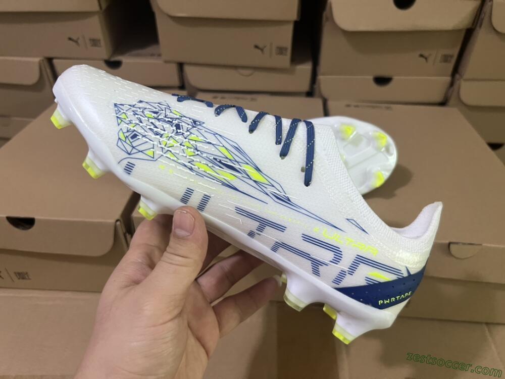 Puma Ultra Ultimate FG Low-Tops Soccer Cleats - White/Blue/Green