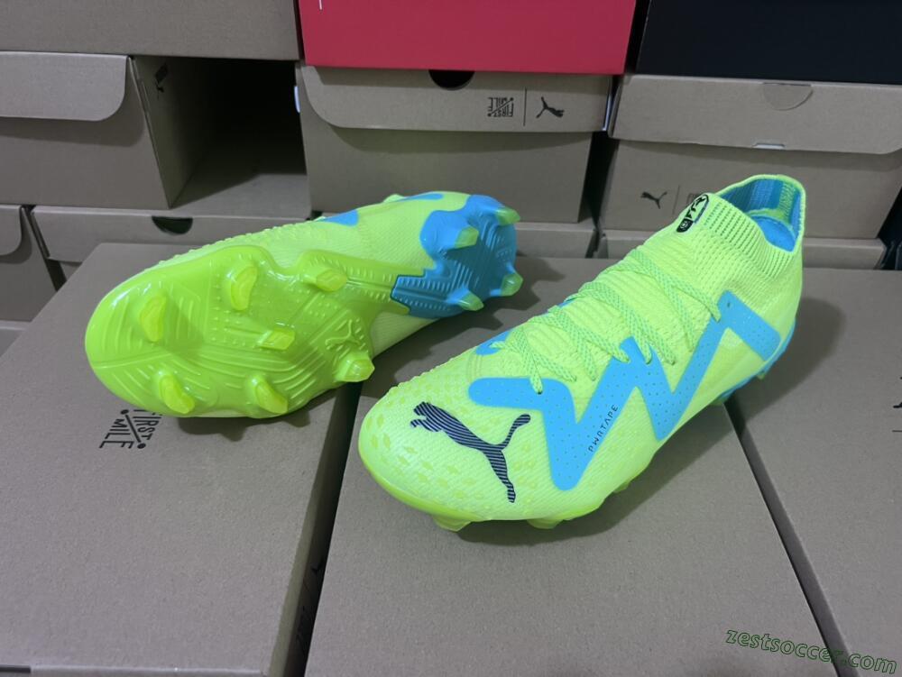 Puma Future Ultimate FG Low-Tops Soccer Cleats - Green/Blue/Black