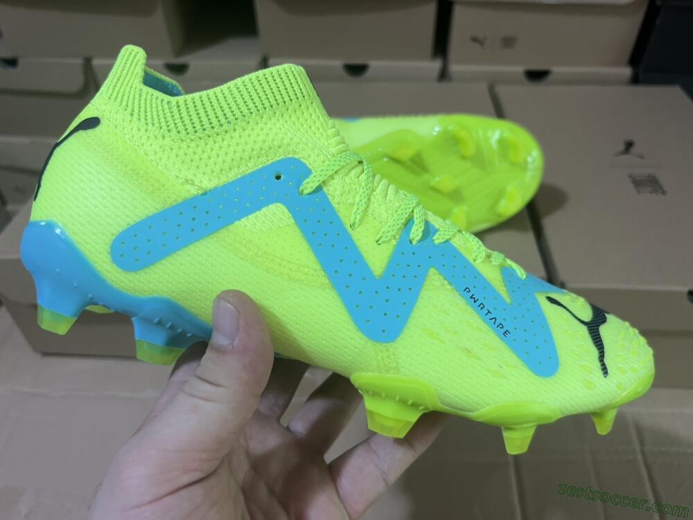 Puma Future Ultimate FG Low-Tops Soccer Cleats - Green/Blue/Black